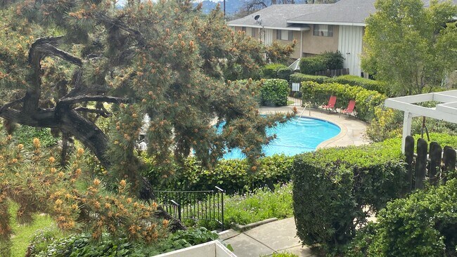 Photo - 770 E Mariposa St
