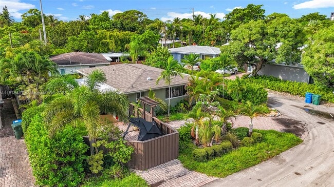 Photo - 1532 NE 39th St