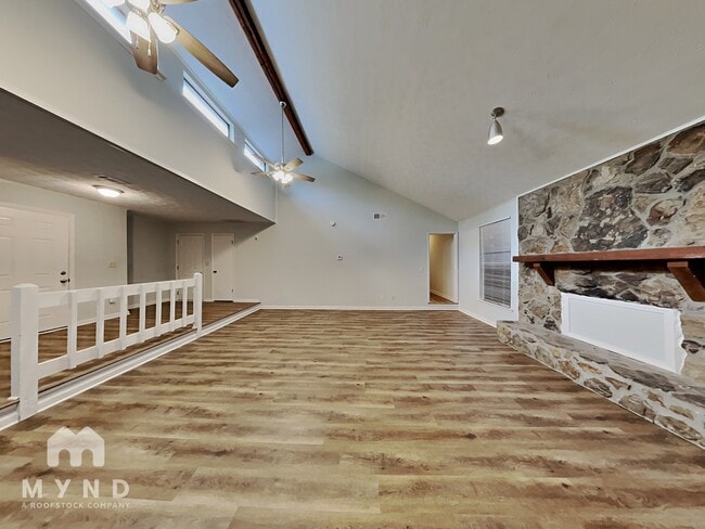 Photo - 9033 Hamilton Ct