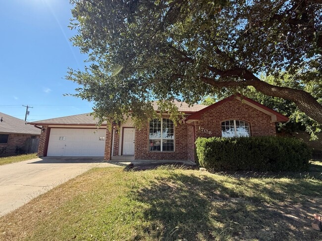 Building Photo - 1708 Granex Dr