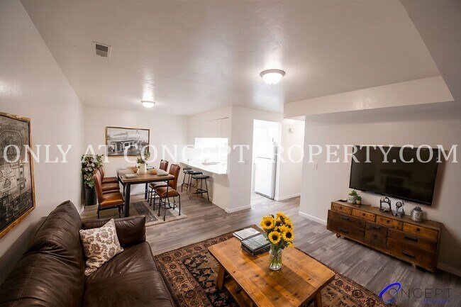 Photo - Bentwood Apartments