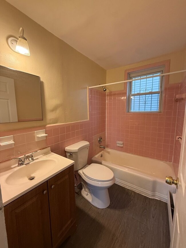 Photo - 149-151 Adelaide St. Unit AD 149 / A-1