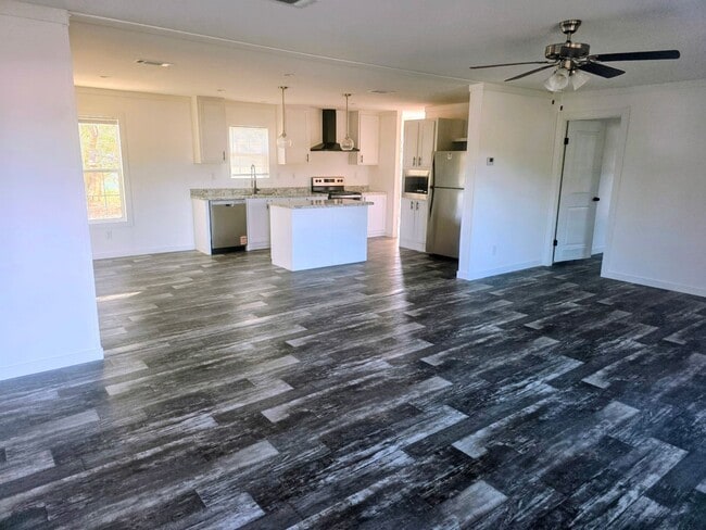 14162 Keepsake Trl