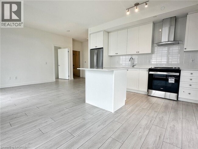 Photo - 55 Duke St W Unité 1809