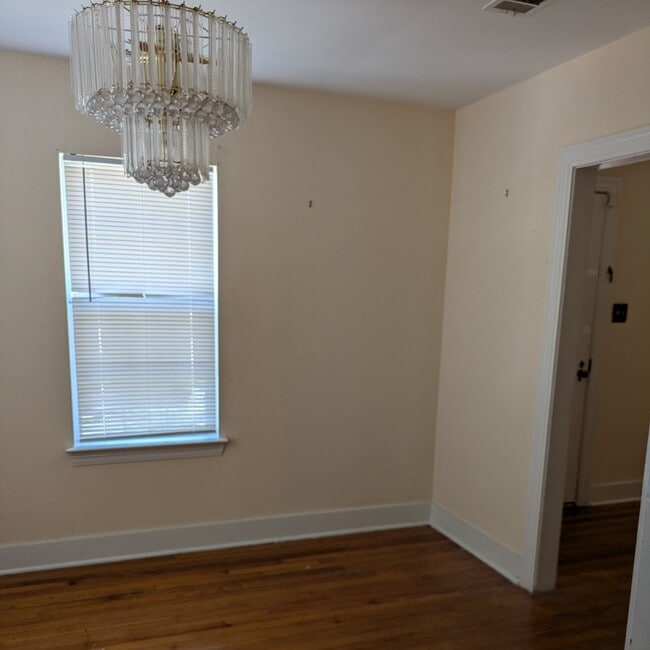 Photo - 5751 Beechwood Dr