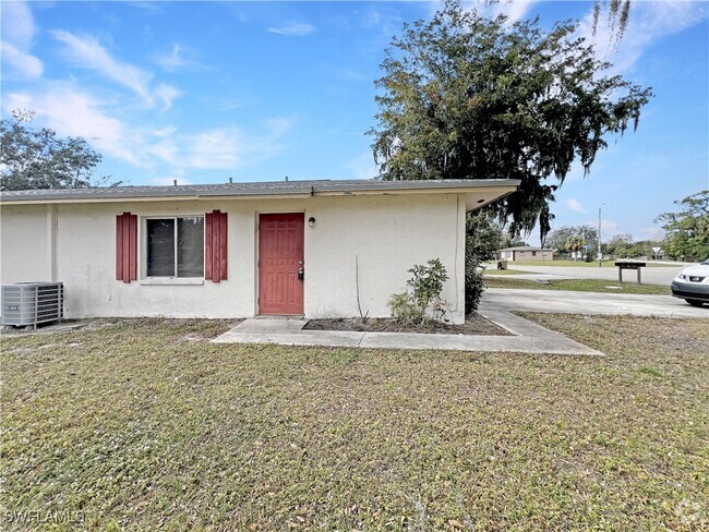 Building Photo - 13955 First St Rental