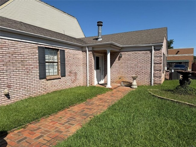 Building Photo - 2915 Canterbury Ct Rental