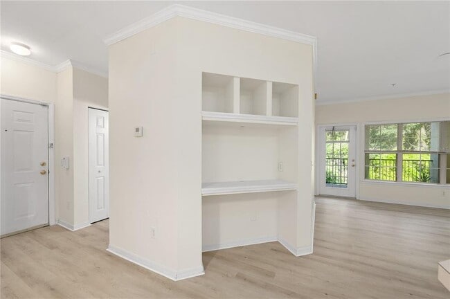 Photo - 3593 Conroy Rd Unit 424