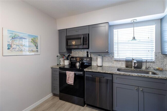 Photo - 9940 47th Ave N Unit 207