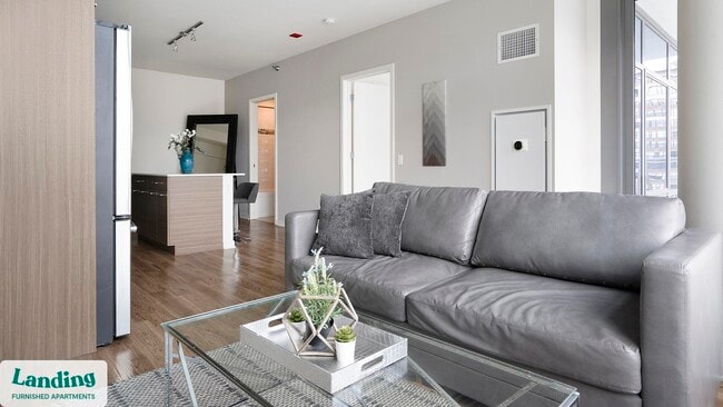 Photo - 347 W Chestnut St Unidad 711.1404627