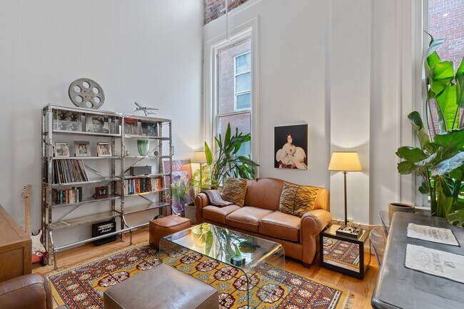 Photo - 1555 California St Unit 414