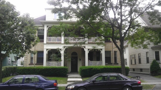 Photo - Fully Renovated Park and Beverly!