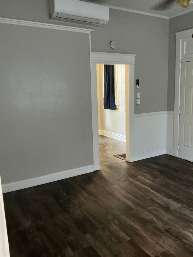 Photo - 2411 Fox Ave Unit 2411-C