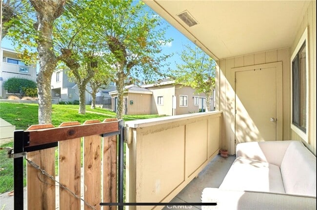 Photo - 820 Casanova Ave