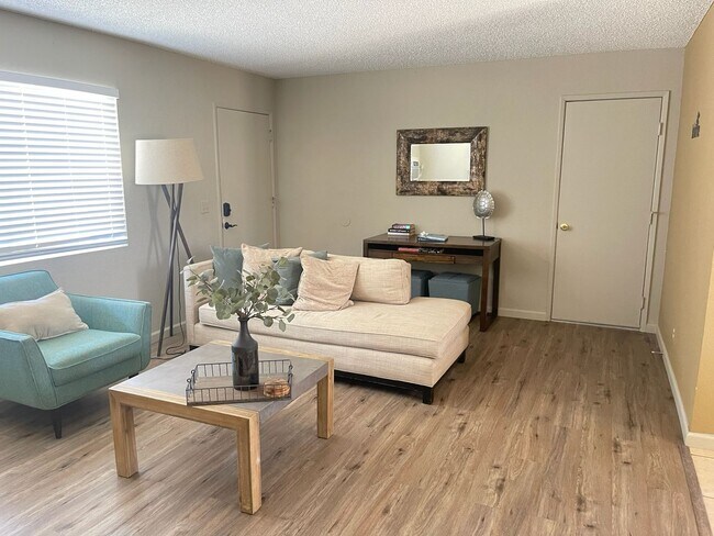 Photo - Olympic-7466 Unidad B