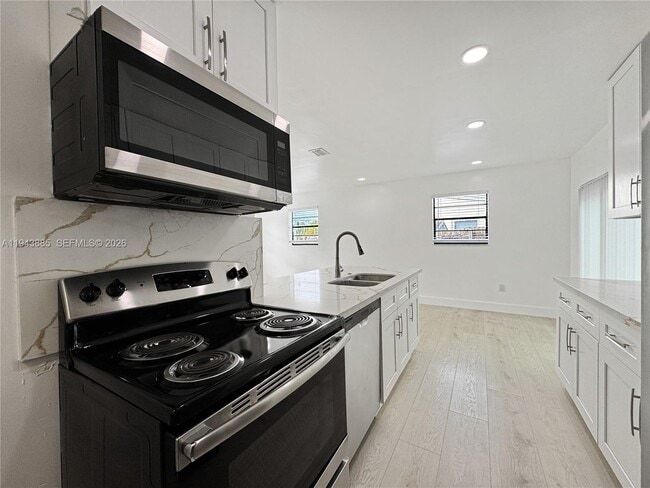 Photo - 631 N 68th Terrace