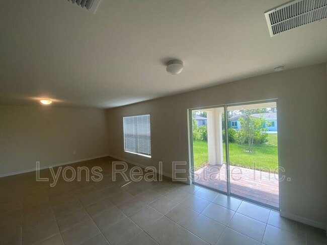 Photo - 23211 McQueeney Ave