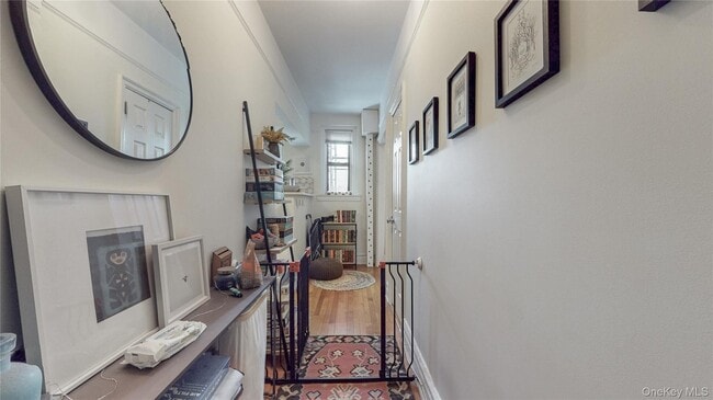 Photo - 72-34 Austin St Unidad F7