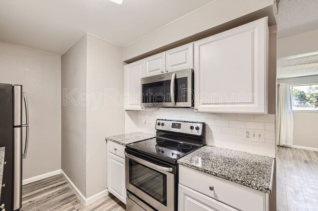 Photo - 16359 W 10th Ave Unidad S2