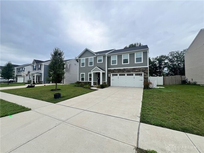 Building Photo - 2652 Kingman Dr