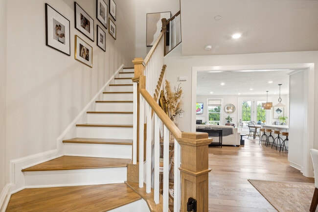 Photo - 4205 Spruce Rd