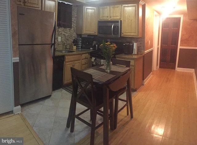 Building Photo - 4732 Benning Rd SE Unit 102