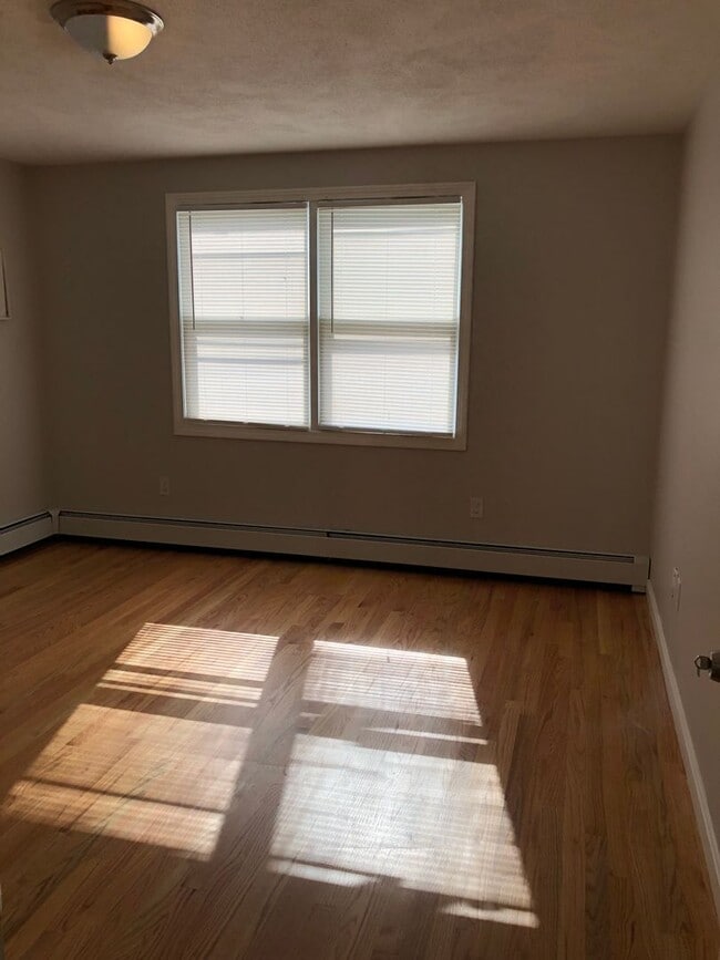 Photo - 295 Huxley Ave Unit #2