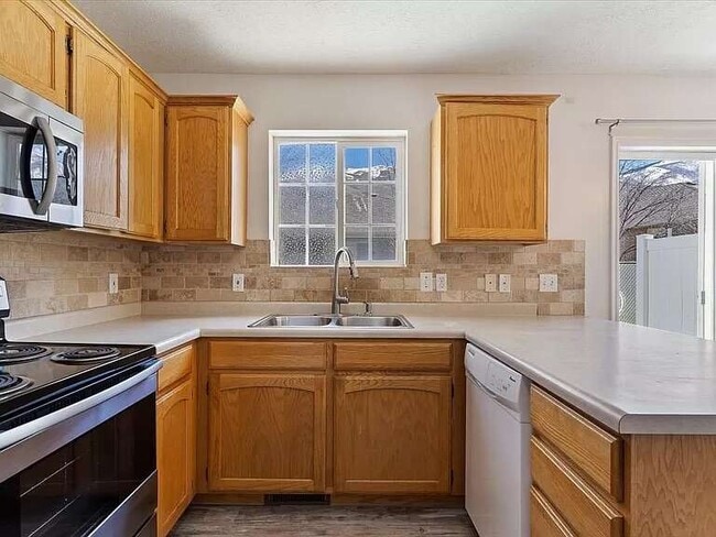 Photo - 619 W 2300 S Unit 5