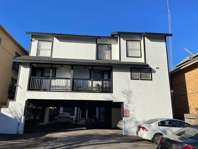 Building Photo - West Campus 1x1 @ Keystone Condos