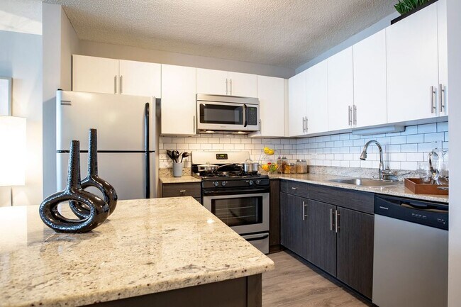 Photo - 180 N Jefferson St