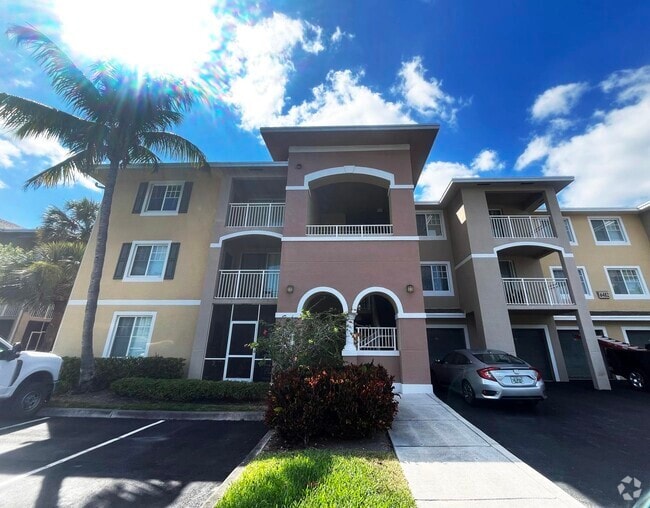 Building Photo - 6482 Emerald Dunes Dr Unit 302 Rental