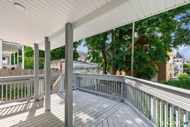 Photo - 16 Arch St Unit 3