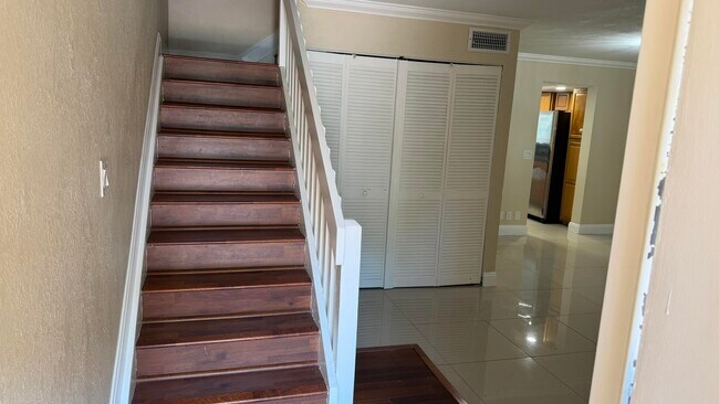 Photo - 1114 NW 79th Dr
