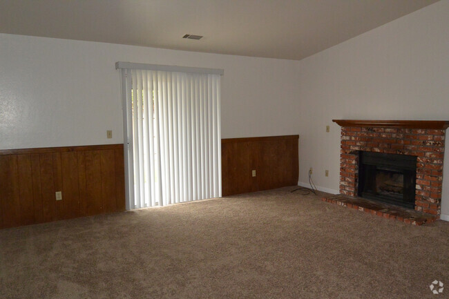 Building Photo - 1509 S Noyes St Rental