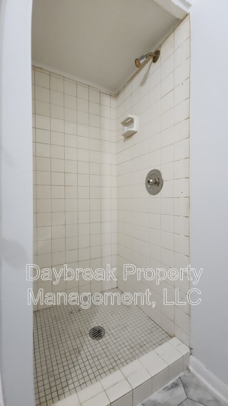 Photo - 1258 10th St N