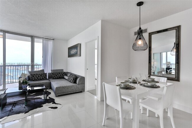 Photo - 1750 N Bayshore Dr Unit 5002