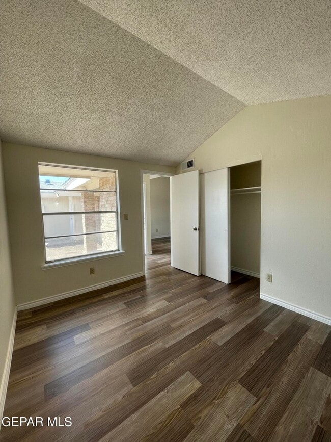 Photo - 851 Montera Rd