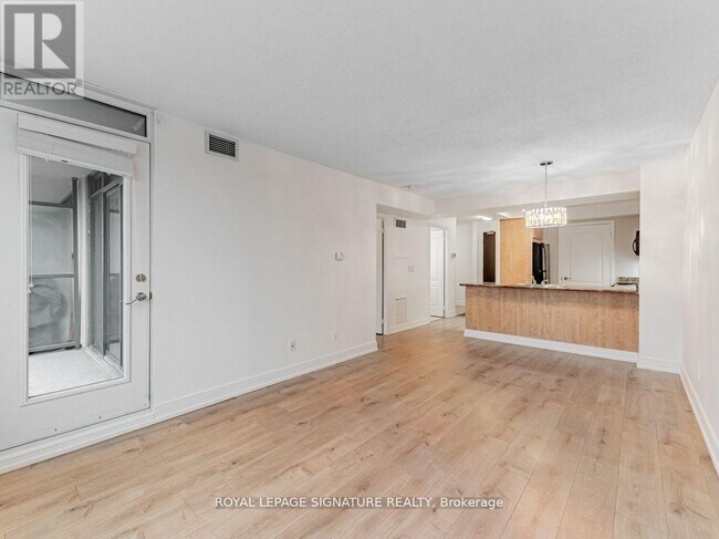 Photo - 205 The Donway W Unit 411