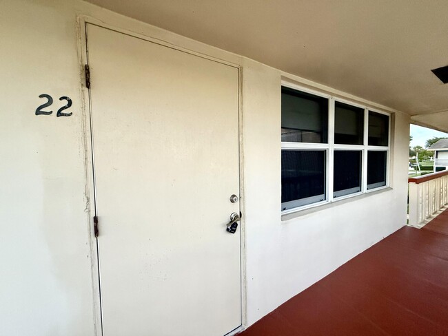 Photo - 22 Andover A