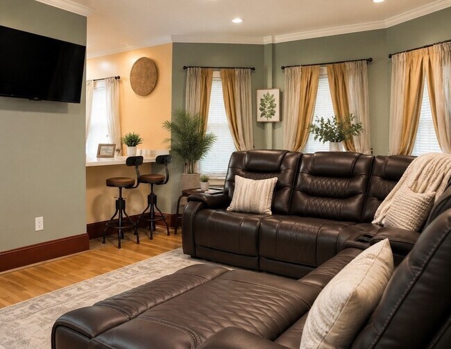 19 Hazleton St Unit 1