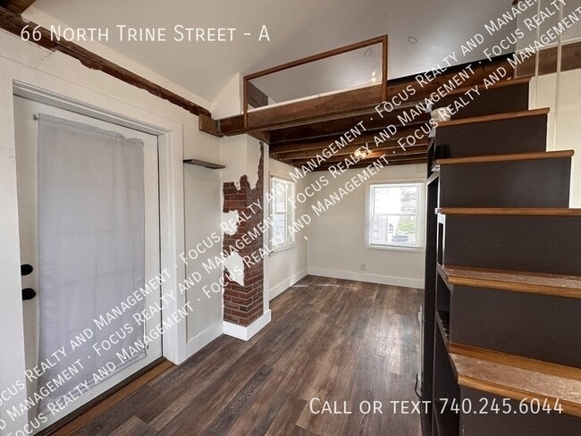 Photo - 66 1/2 N Trine St