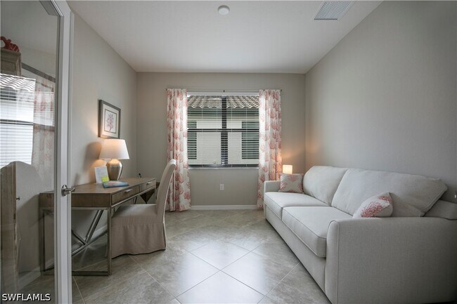 Photo - 1555 Marton Ct