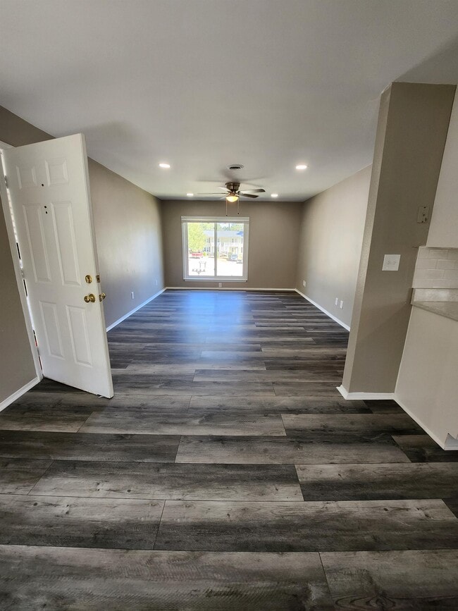 2919 Chatsworth Rd Unit D