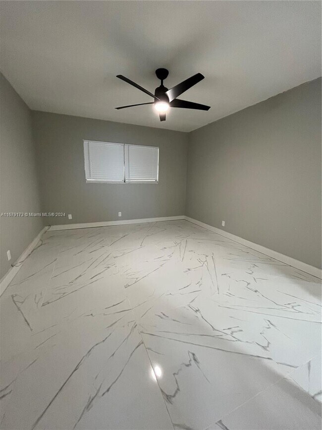 Photo - 5102 NW 36th St Unit 605