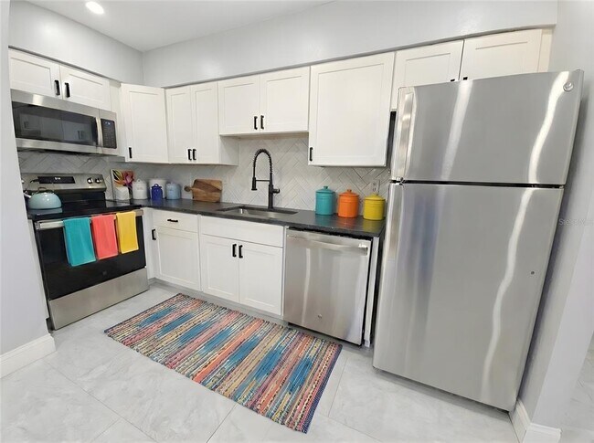 Photo - 2941 Shore Dr