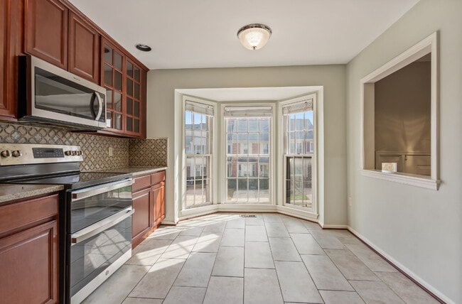 Photo - 7385 Hidden Knolls Ct