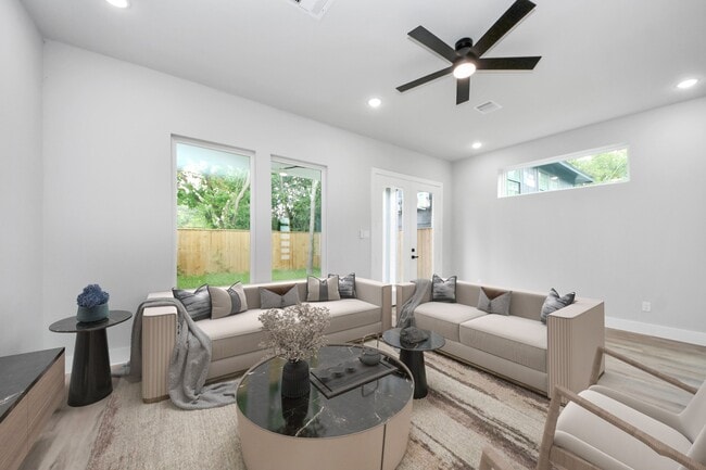 Photo - 6814 Del Rio St