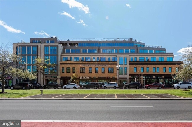 Building Photo - 1111 Pennsylvania Ave. SE Unit 205 Rental