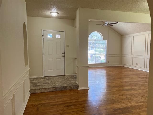 Photo - 4913 Portrait Ln