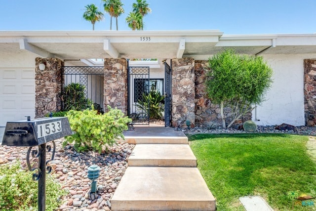 1533 E Canyon Estates Dr